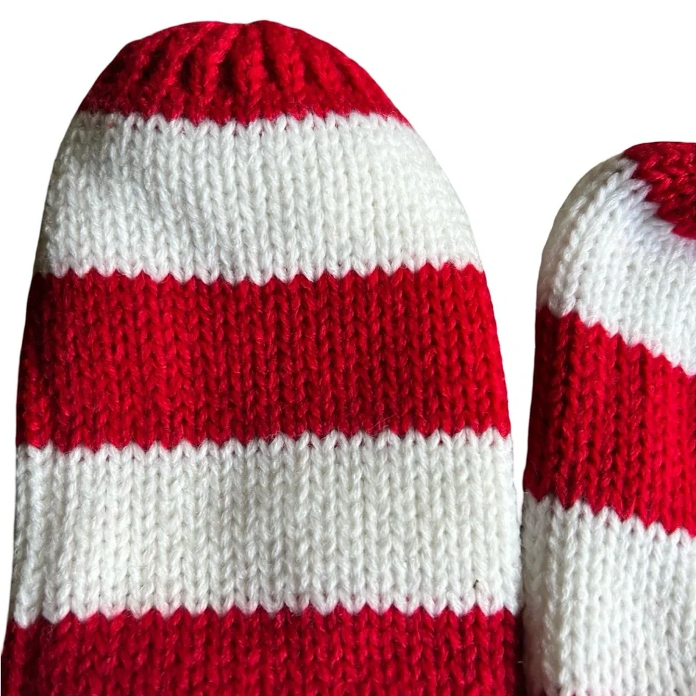 NWOT Acuity Red & White Striped Knit Mittens
